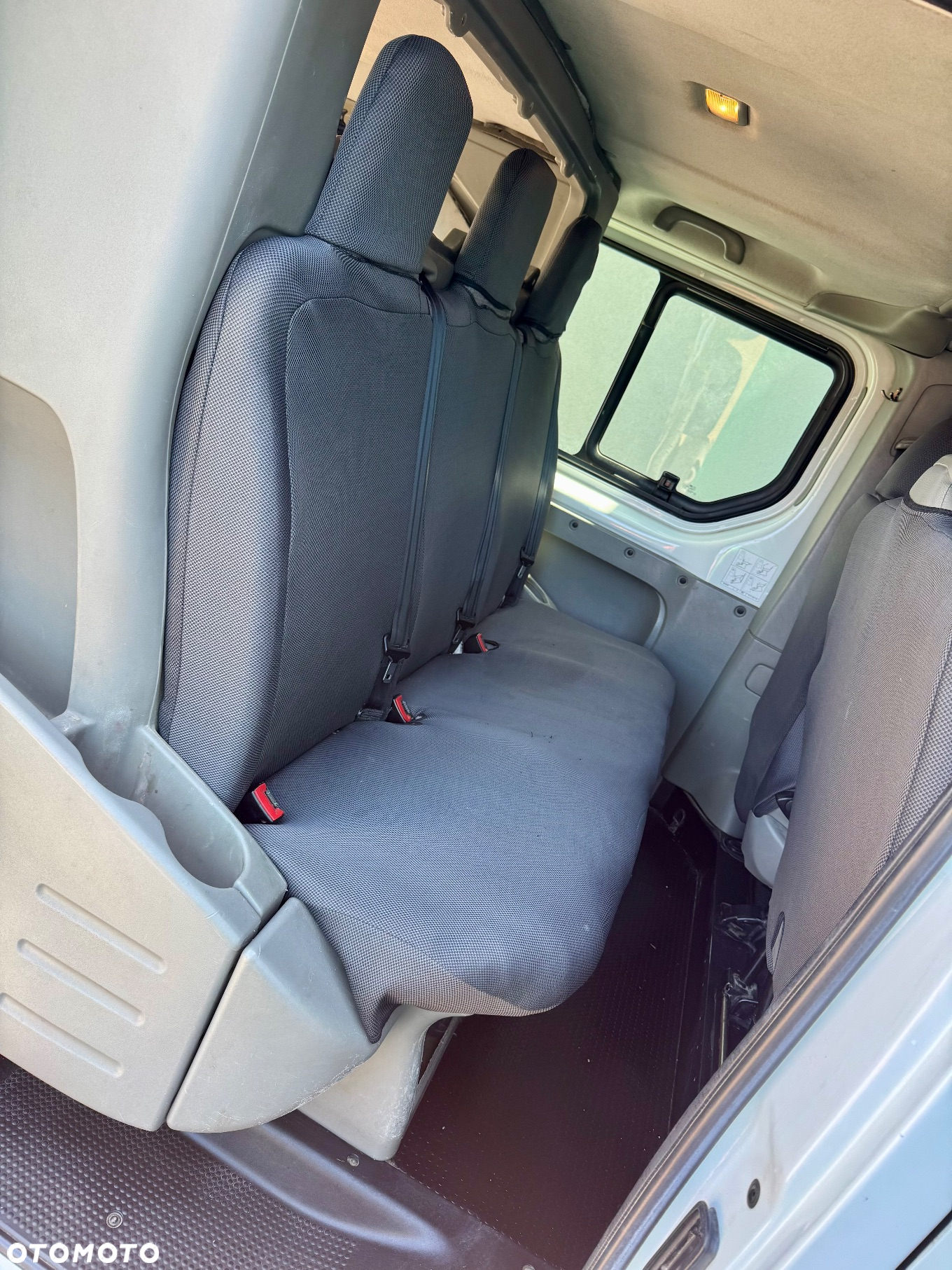 Renault TRAFIC - 16