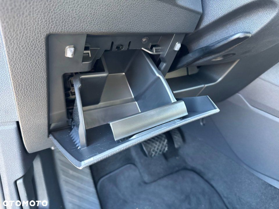 Ford Tourneo Connect - 30