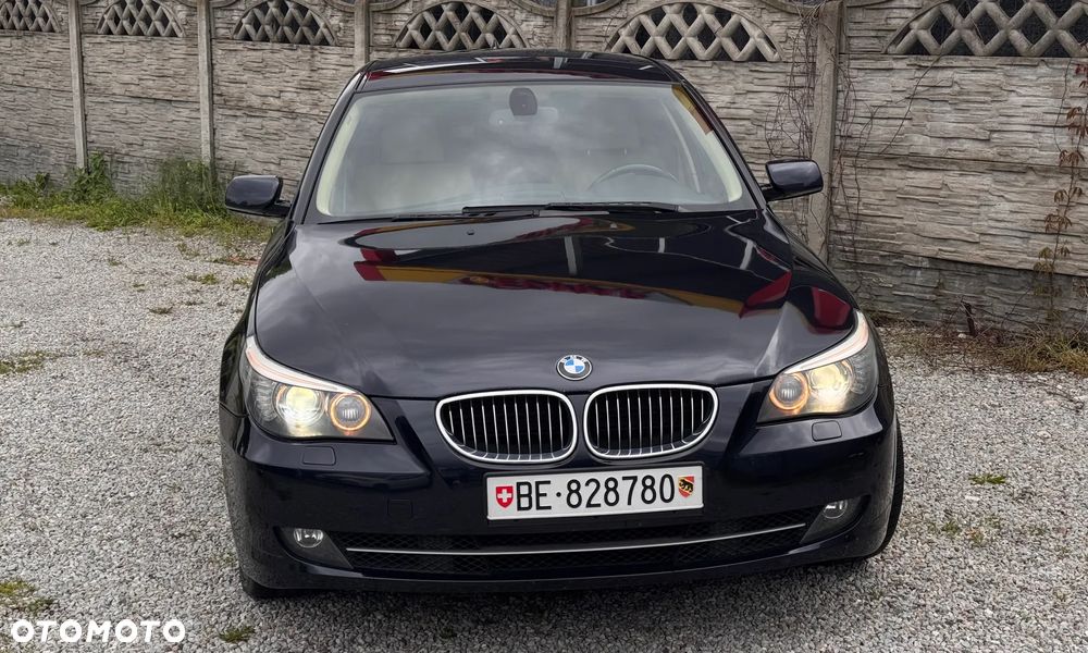 BMW Seria 5 525xi - 5