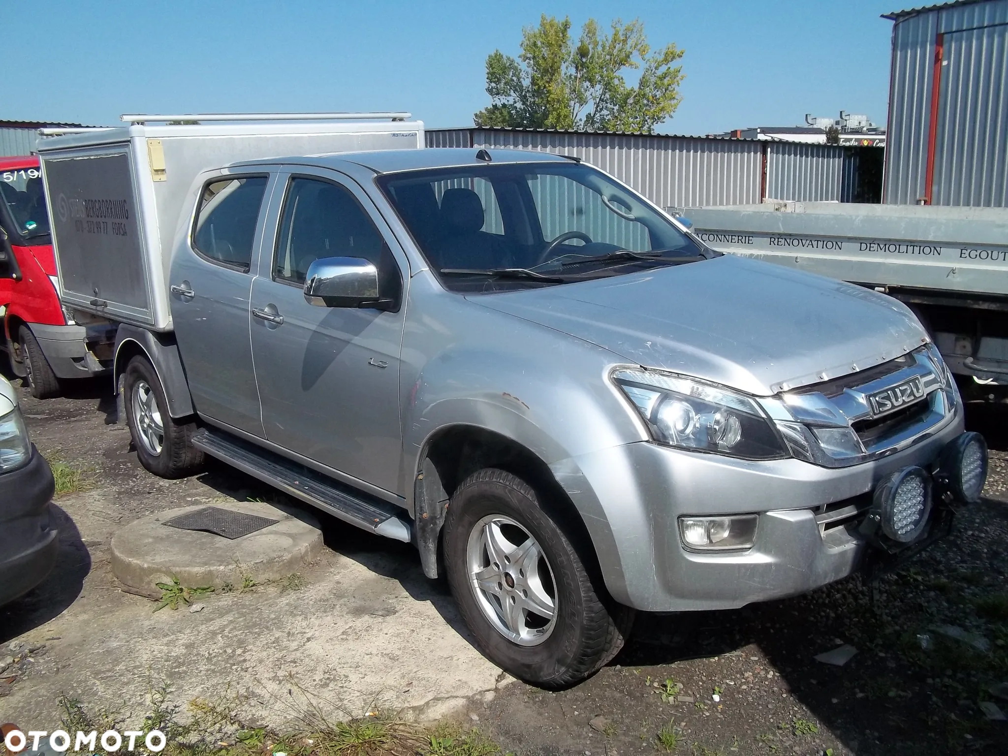 Isuzu D-Max 4x4 Double Cab Autm Custom - 2
