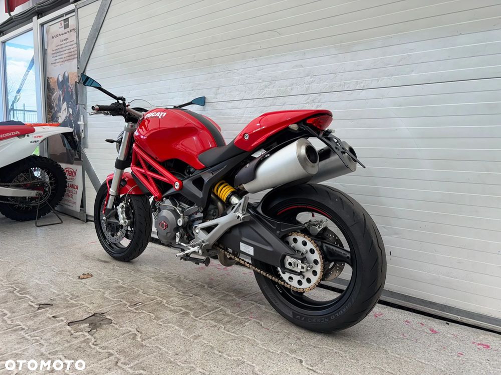 Ducati Monster - 14