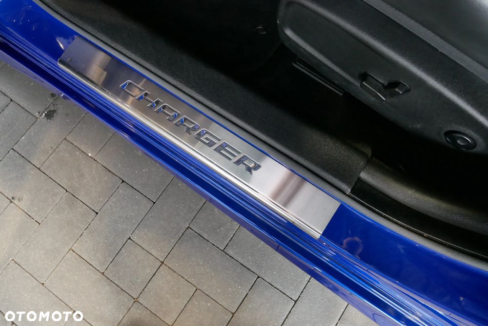 Dodge Charger 3.6 GT - 22