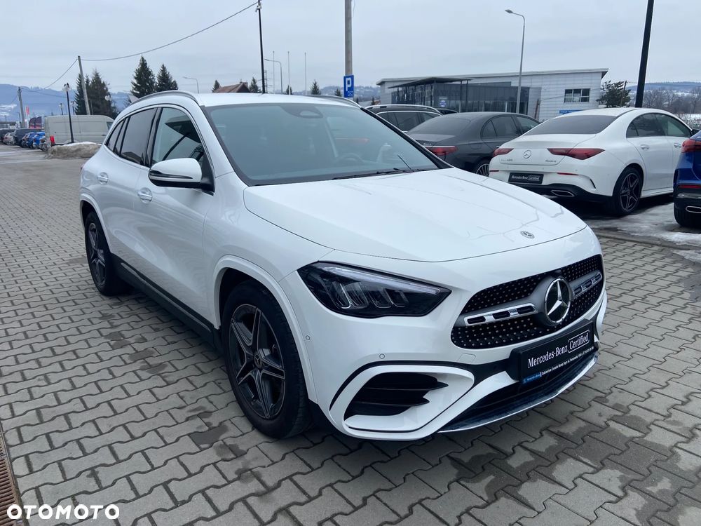 Mercedes-Benz GLA 200 mHEV AMG Line 7G-DCT - 3