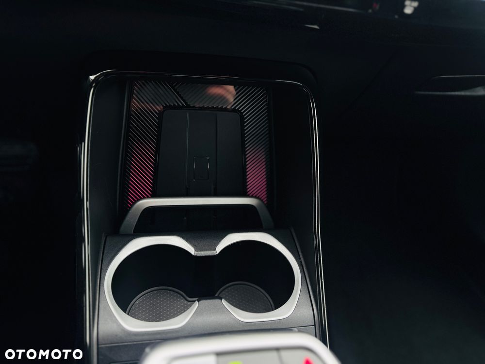 BMW X1 sDrive18d Sport Line - 13