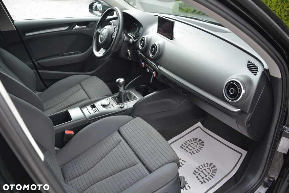 Audi A3 Sportback 2.0 TDI DPF S tronic Attraction - 18