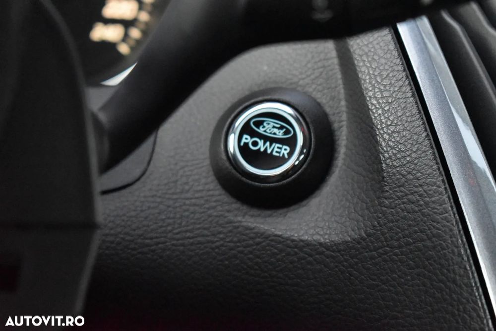 Ford Focus 1.6 TDCI DPF Titanium - 13