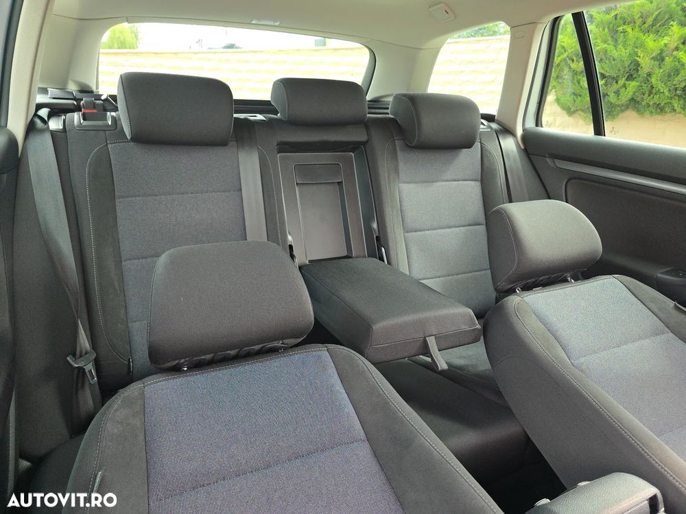 VOLKSWAGEN Golf 2012 — imagine 11