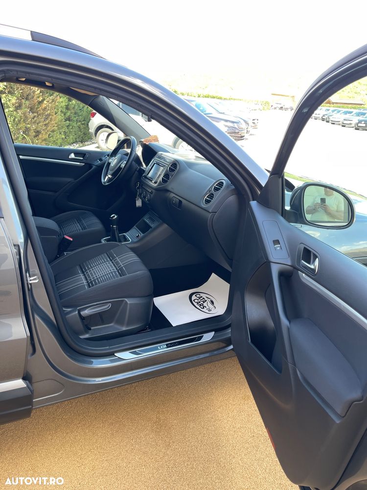 Volkswagen Tiguan 2.0 TDI SCR BlueMotion Technology Lounge Sport & Style - 19