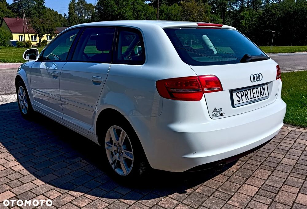 Audi A3 1.6 Limited Edition - 6