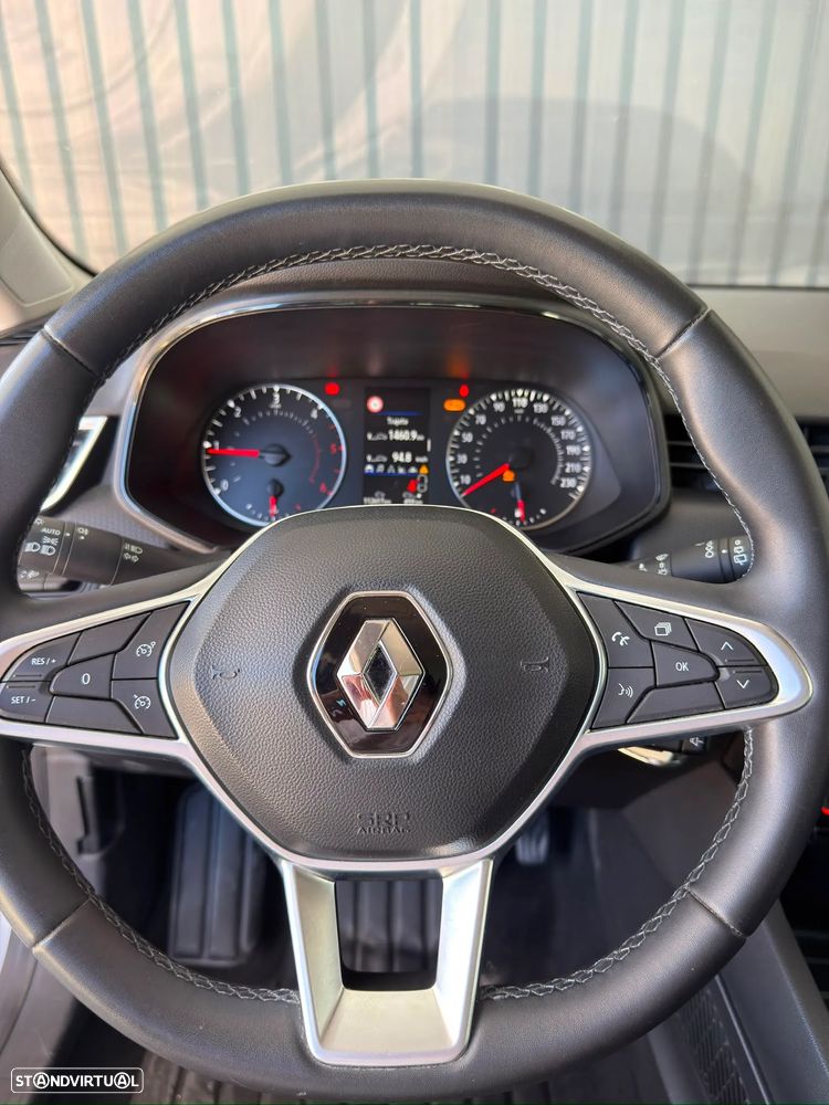 Renault Clio - 18