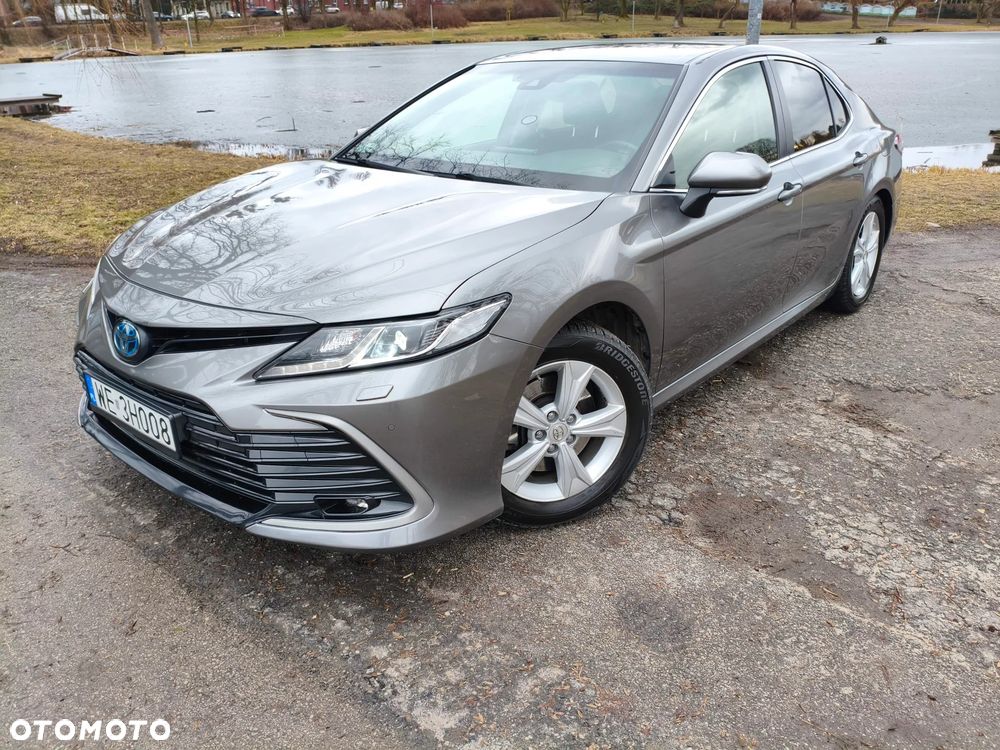 Toyota Camry 2.5 Hybrid Comfort CVT - 1