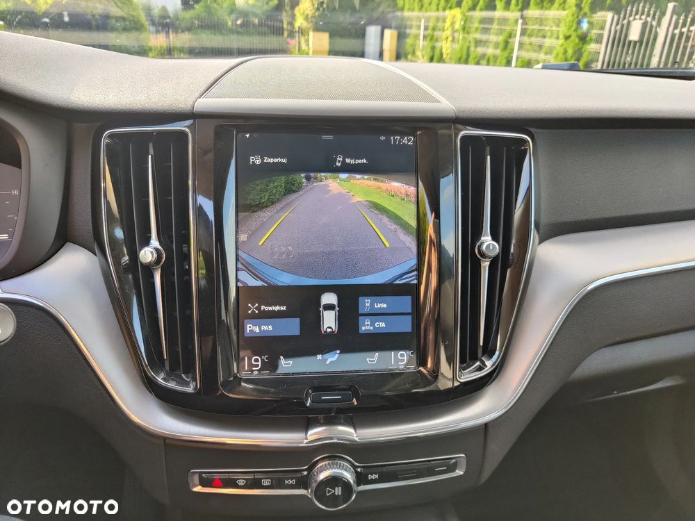 Volvo XC 60 - 20