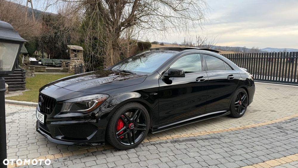 Mercedes-Benz CLA AMG 45 4Matic 7G-DCT - 3
