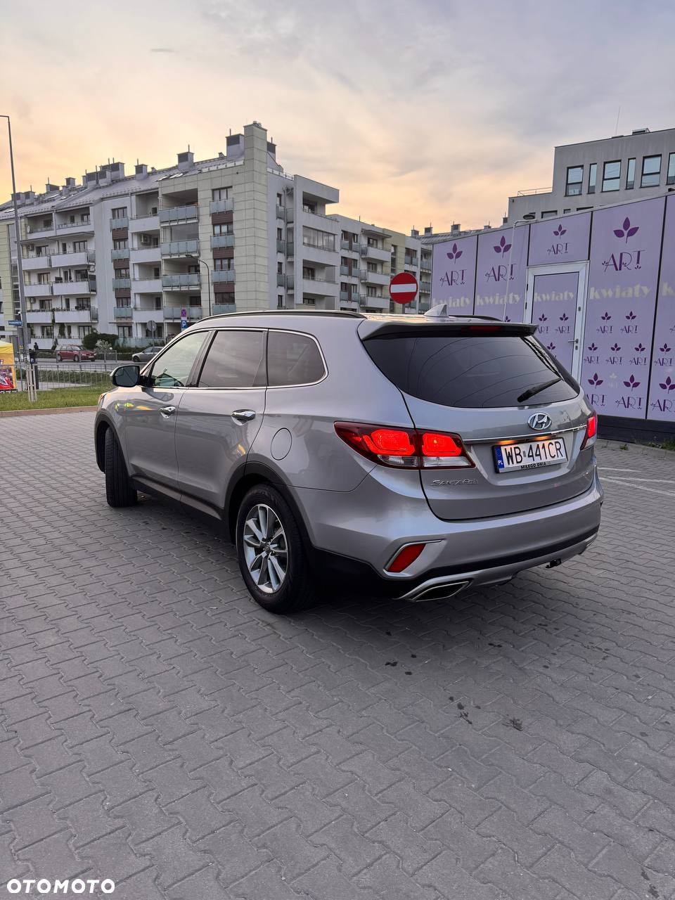 Hyundai Grand Santa Fe - 14