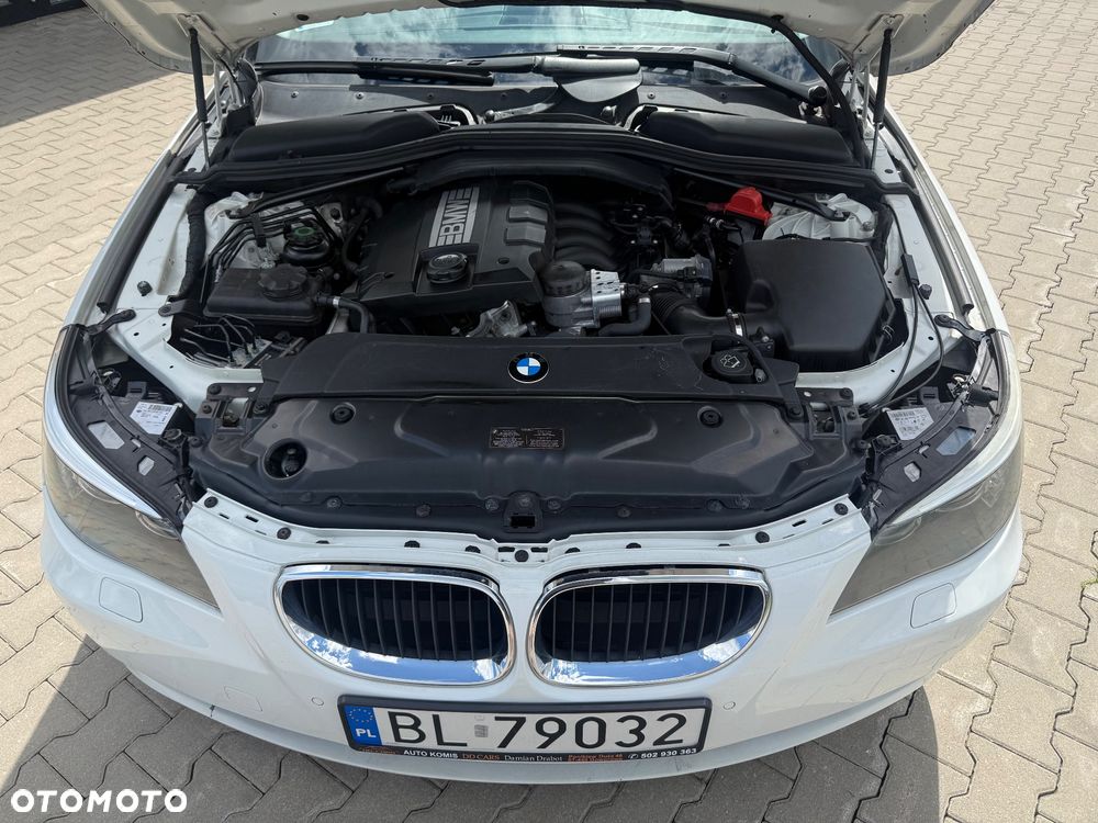 BMW Seria 5 520i Edition Exclusive - 15