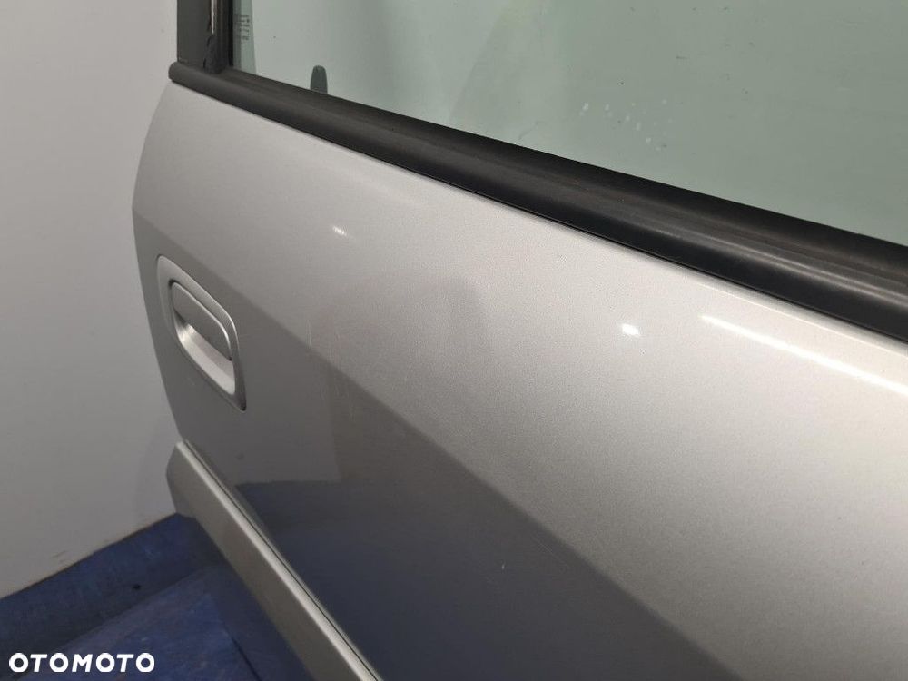 OPEL ZAFIRA A DRZWI PRZÓD PRAWE Z157 - 9