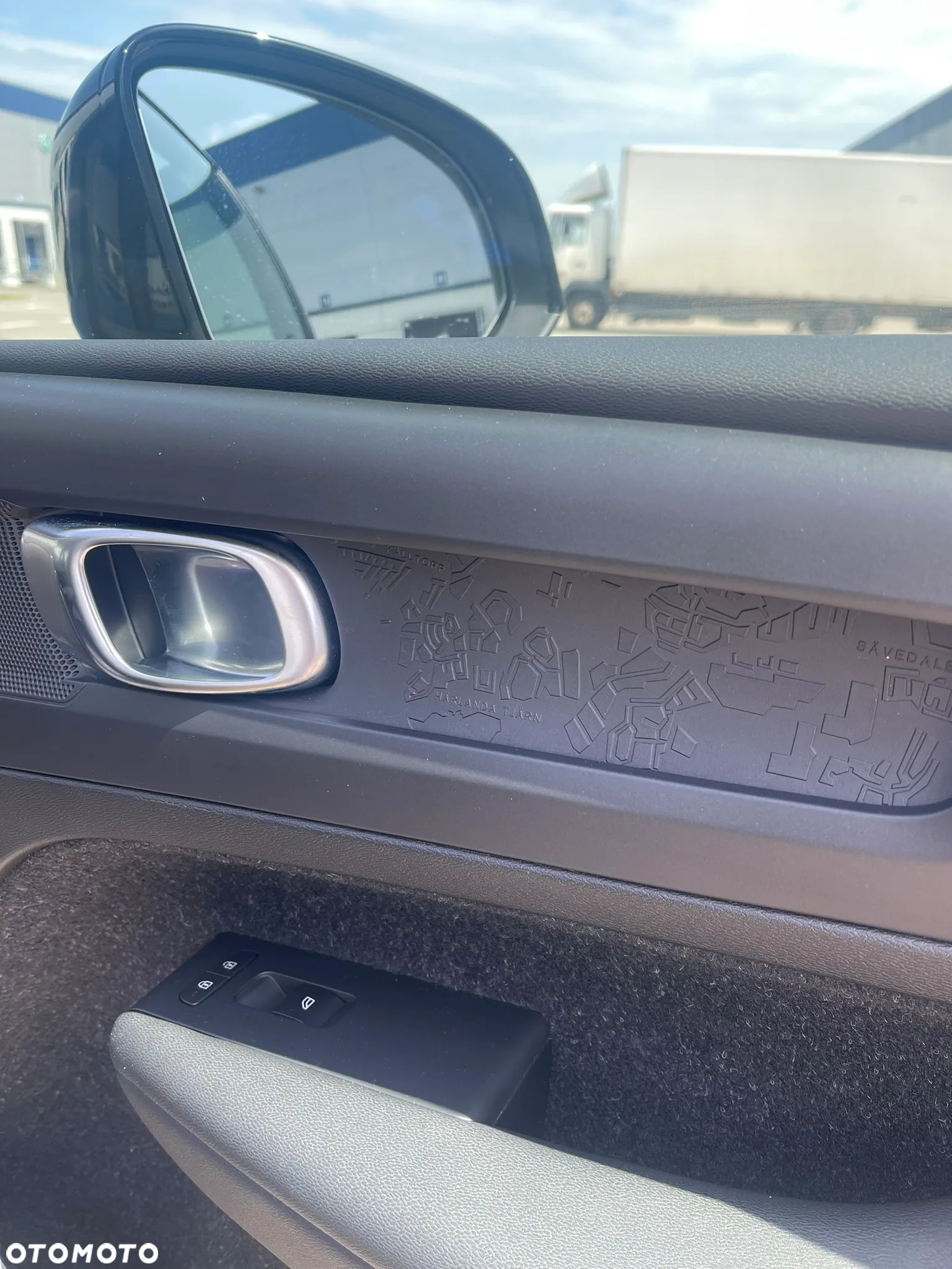 Volvo XC 40 T2 Momentum Core - 16