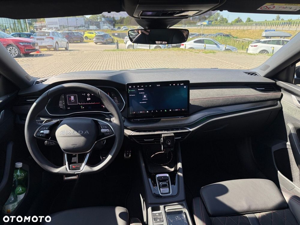 Skoda Octavia 2.0 TSI RS DSG - 9
