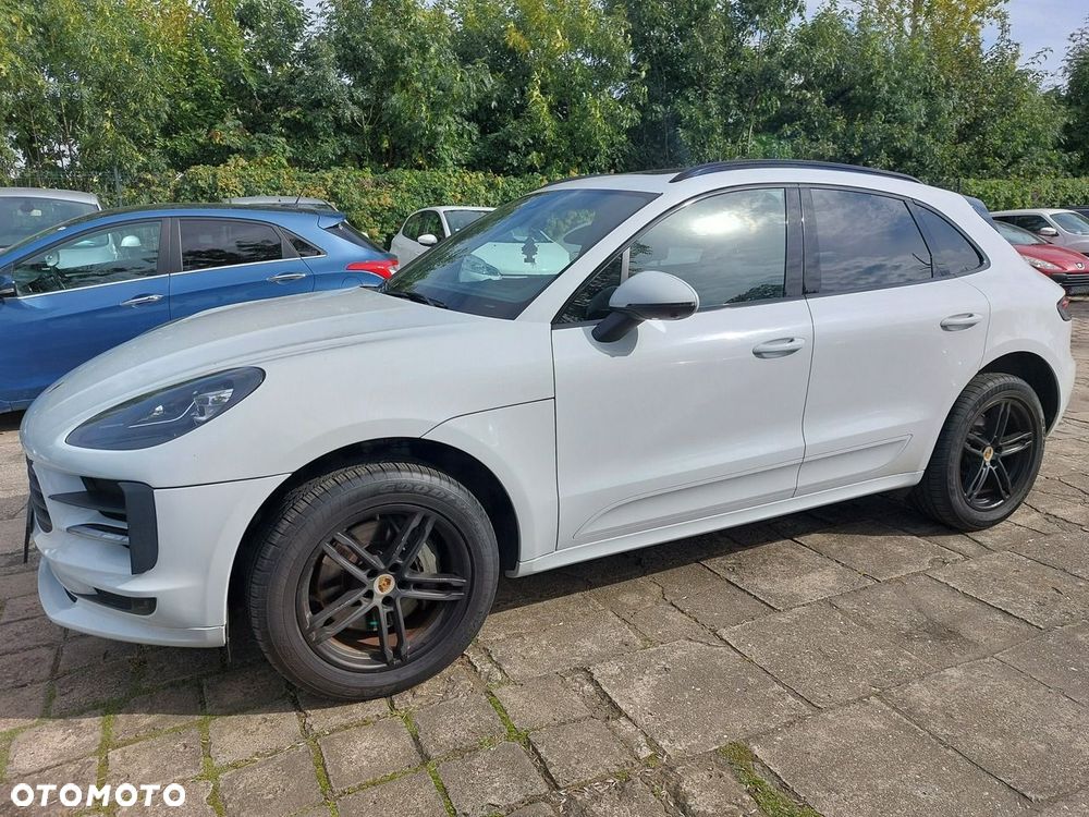 Porsche Macan - 2