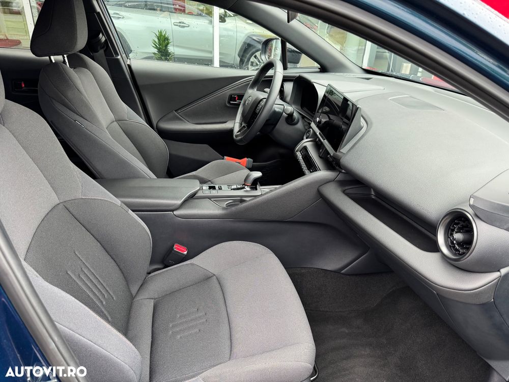 Toyota C-HR 2.0 PHEV 223 CP 4x2 CVT Dynamic - 9