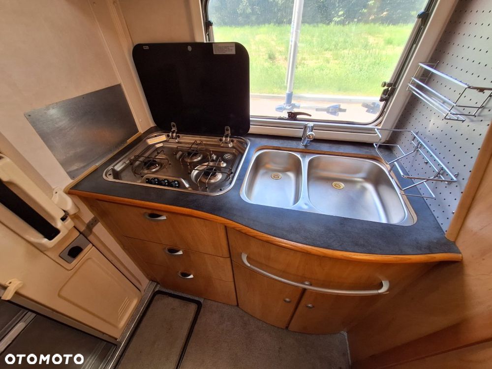 Hymer-Eriba B584 Integra Klimatyzacja 2.8 JTD 128KM - 14
