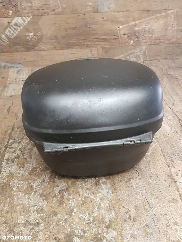 Kufer centralny Takai - 5