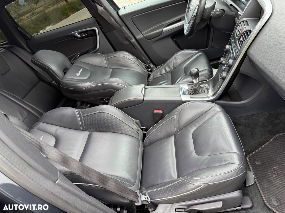 Volvo XC 60 D4 AWD Linje Inscription - 14