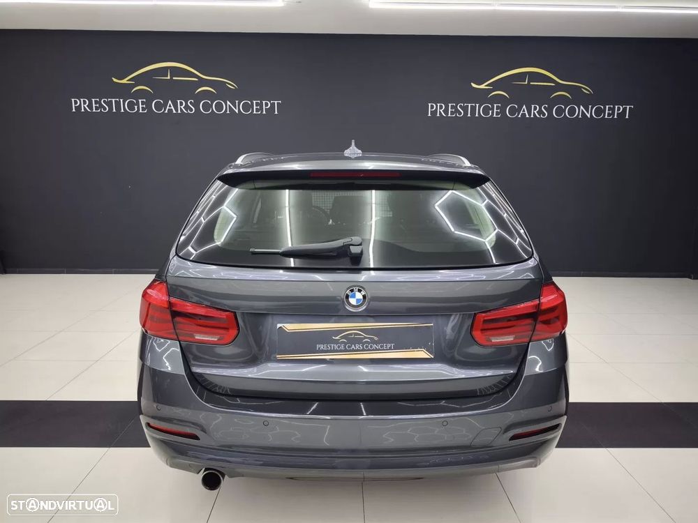 BMW 318 d Line Sport - 4