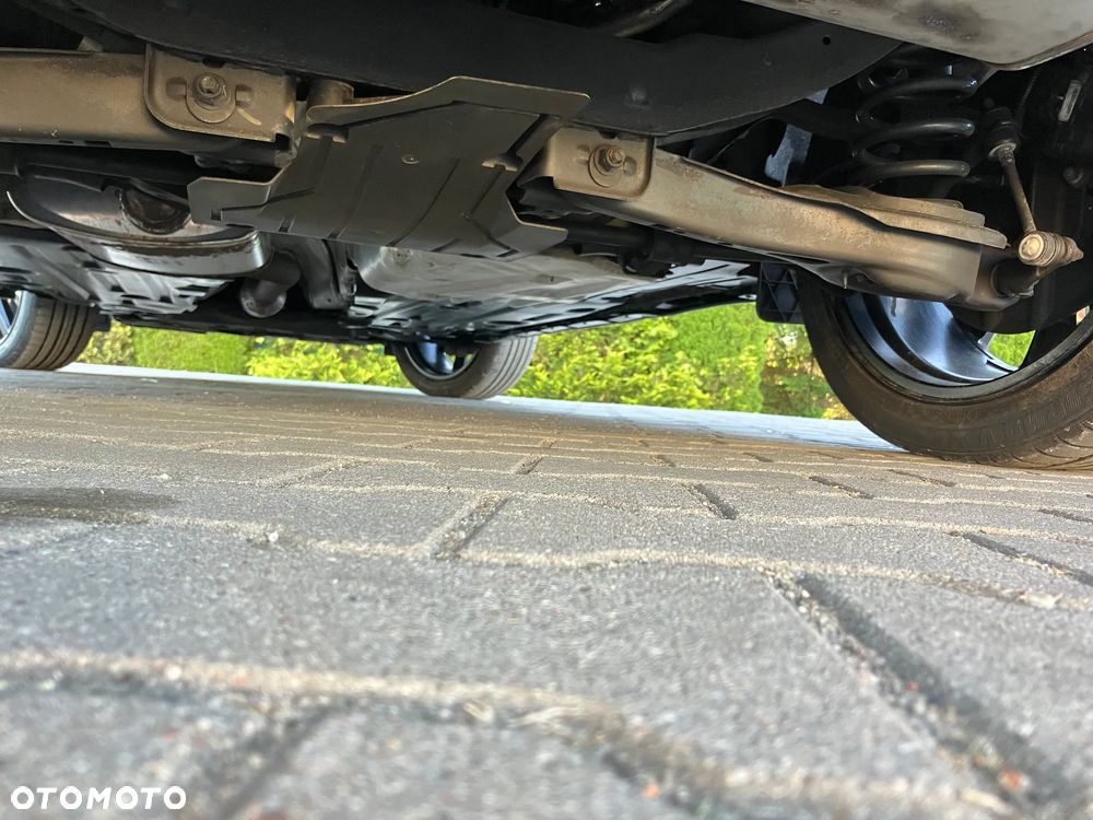Ford Kuga 1.5 EcoBoost FWD ST-Line ASS GPF - 12