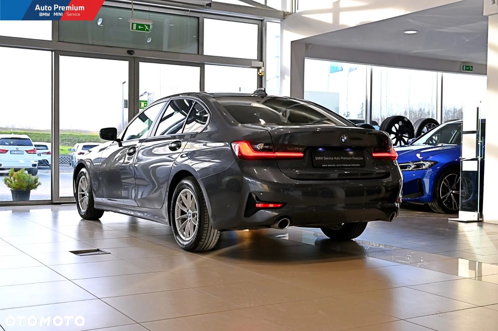 BMW Seria 3 320d Advantage - 17