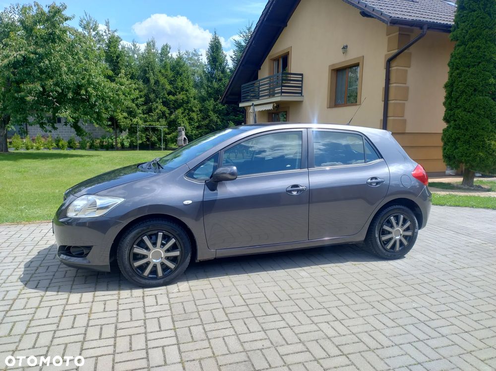 Toyota Auris 1.6 VVT-i Executive - 15