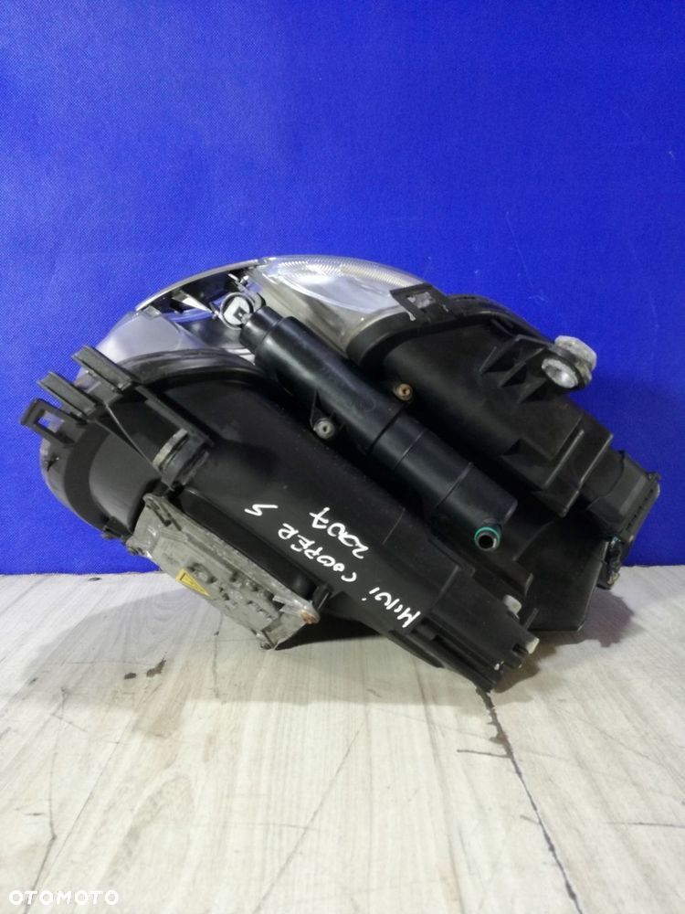 Mini Cooper R55 R56 R57 R58 lampa reflektor przód prawa Bi-Xenon spryski UK - 3