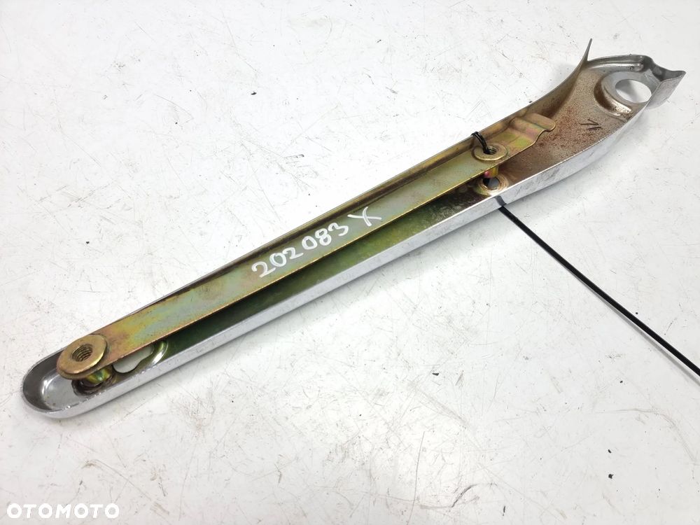 HARLEY-DAVIDSON DYNA FXD 1450.0 2006 benzyna manual Mocowanie błotnika - 4