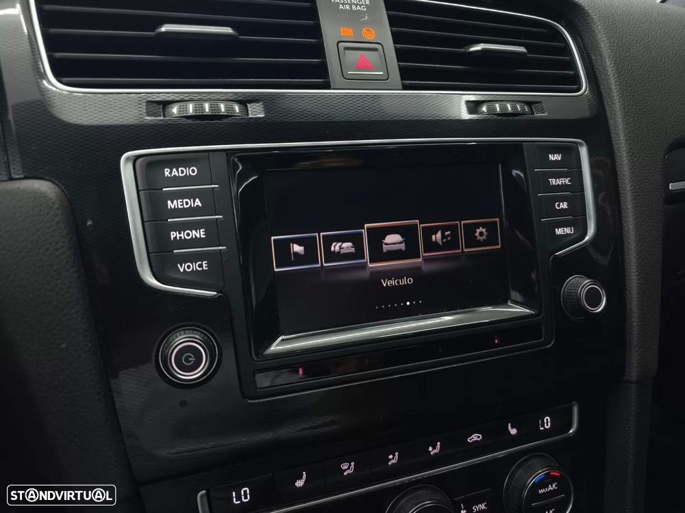 VW Golf 2.0 TDI GTD DSG - 31