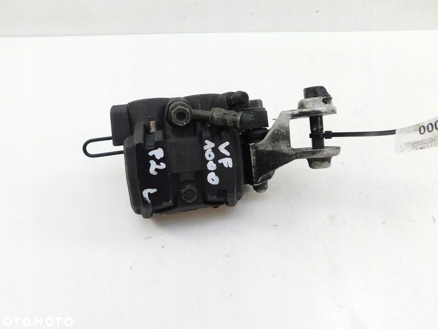 HONDA VF 1000 F2 ZACISK HAMULCA PRZÓD LEWY - 4