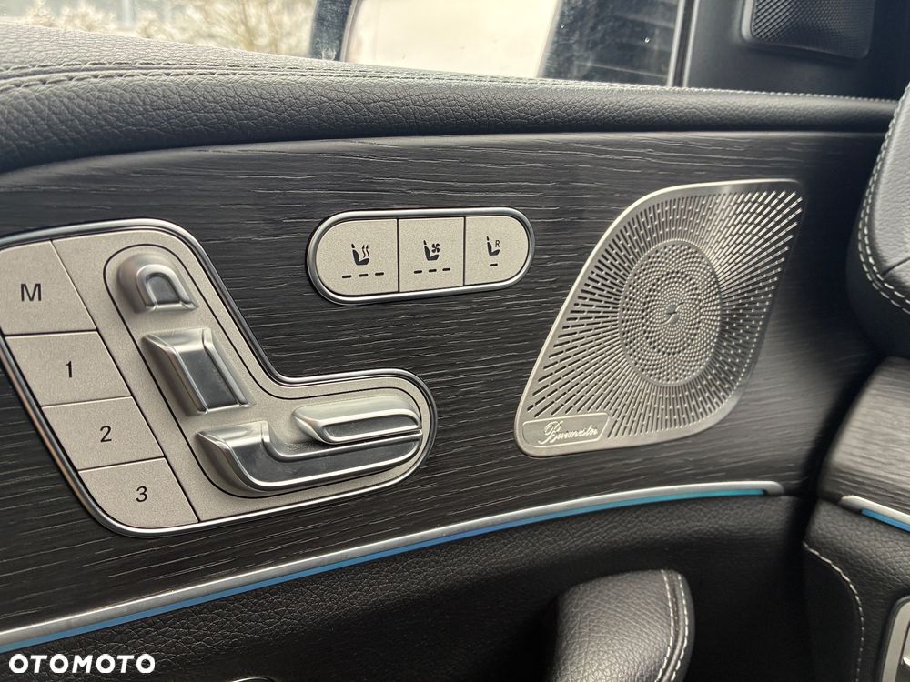 Mercedes-Benz GLS - 13