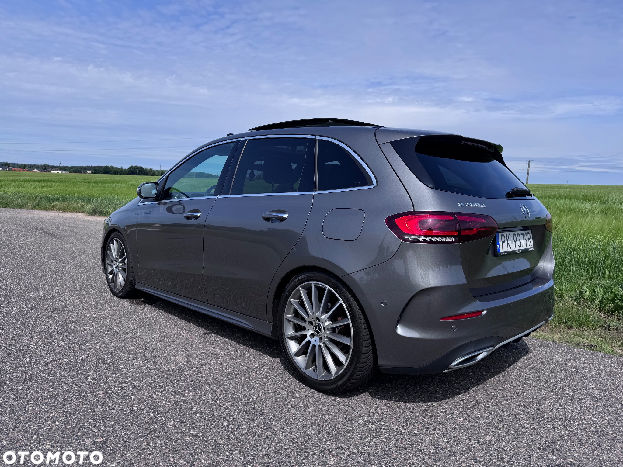 Mercedes-Benz Klasa B 200 d 8G-DCT AMG Line - 16