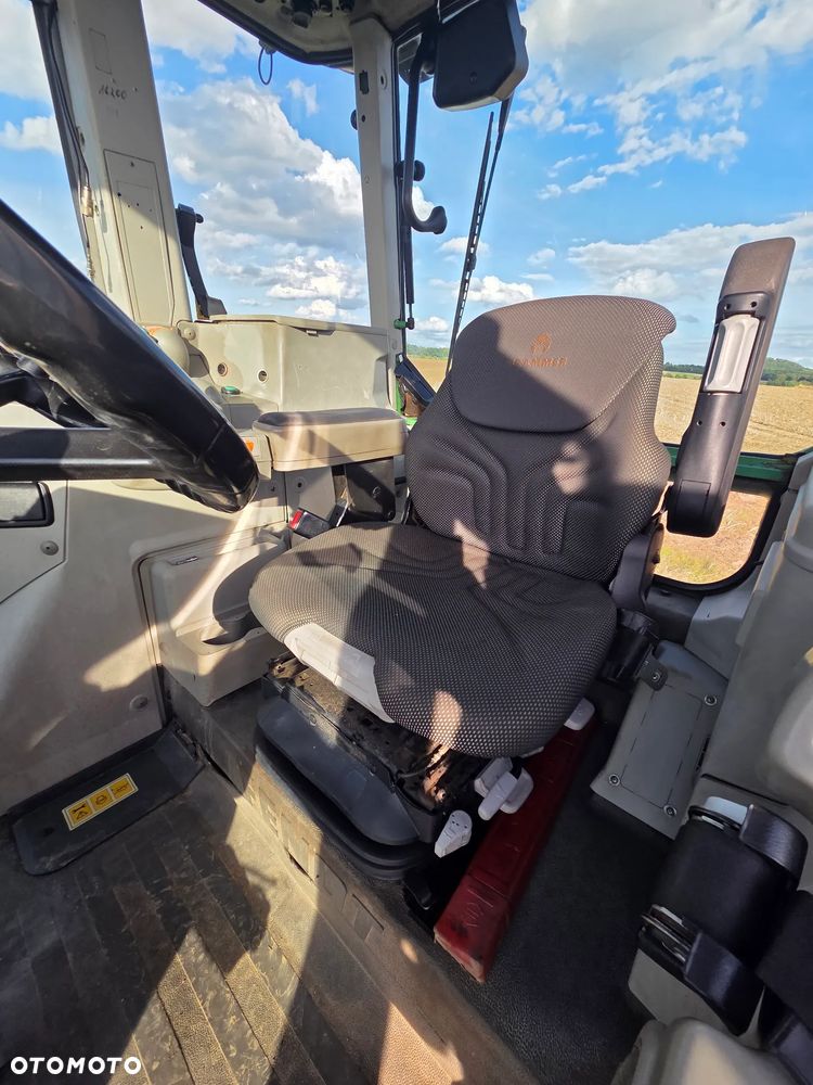 Fendt 820 - 19