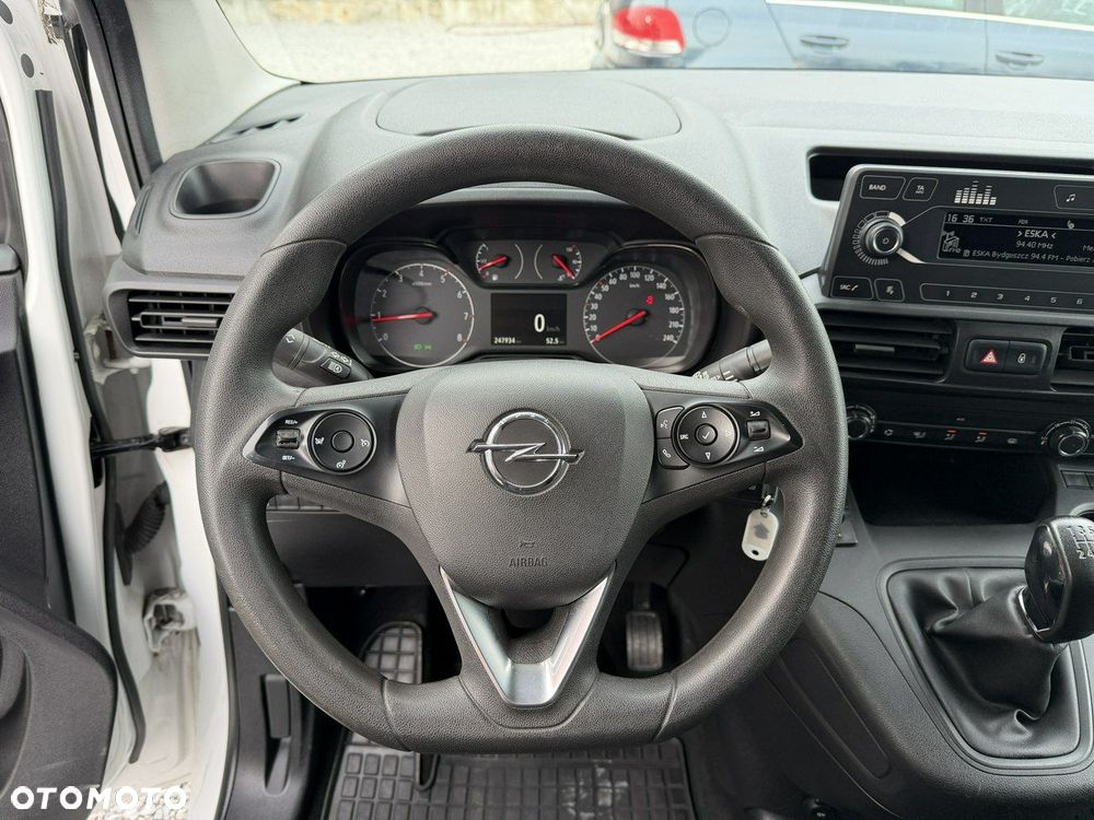 Opel Combo - 16