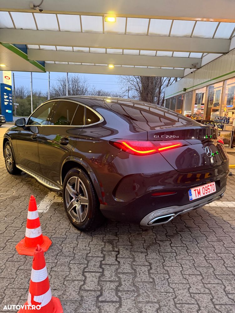 Mercedes-Benz GLC Coupe 220 d 4MATIC MHEV - 4
