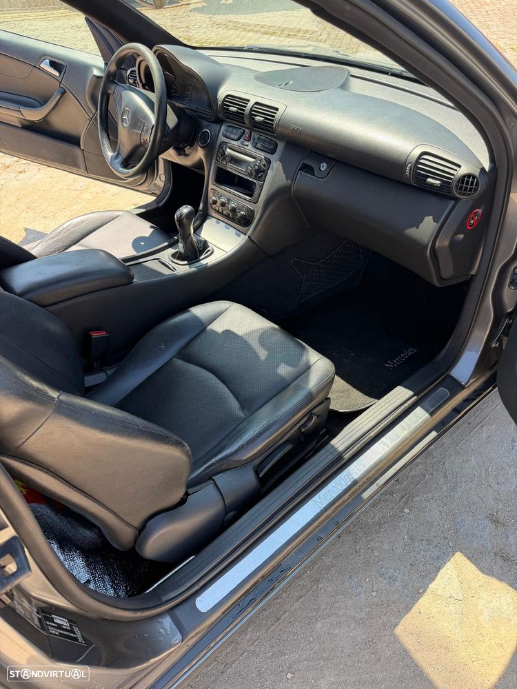 Mercedes-Benz C 220 CDi Sport Coupé Evolution - 8