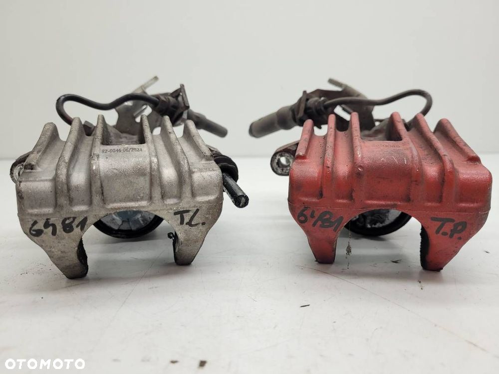 ZACISK HAMULCOWY TYŁ TYLNY LEWY PRAWY KOMPLET SEAT LEON II 1.6 B - 2