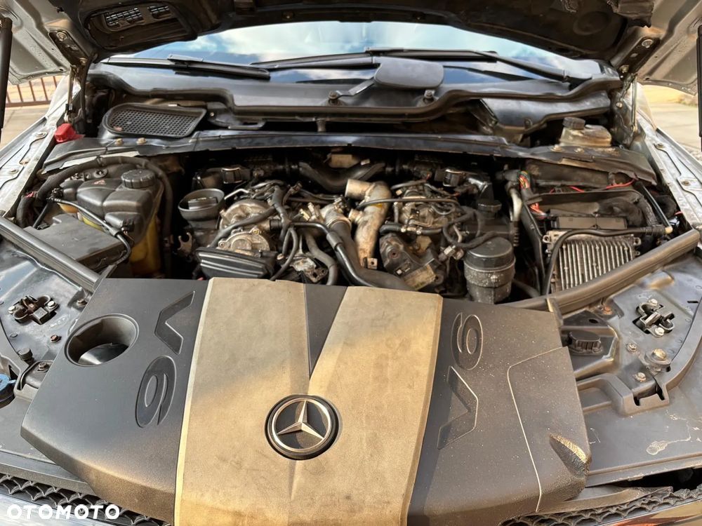 Mercedes-Benz Klasa R 350 CDI L DPF 4Matic 7G-TRONIC - 28
