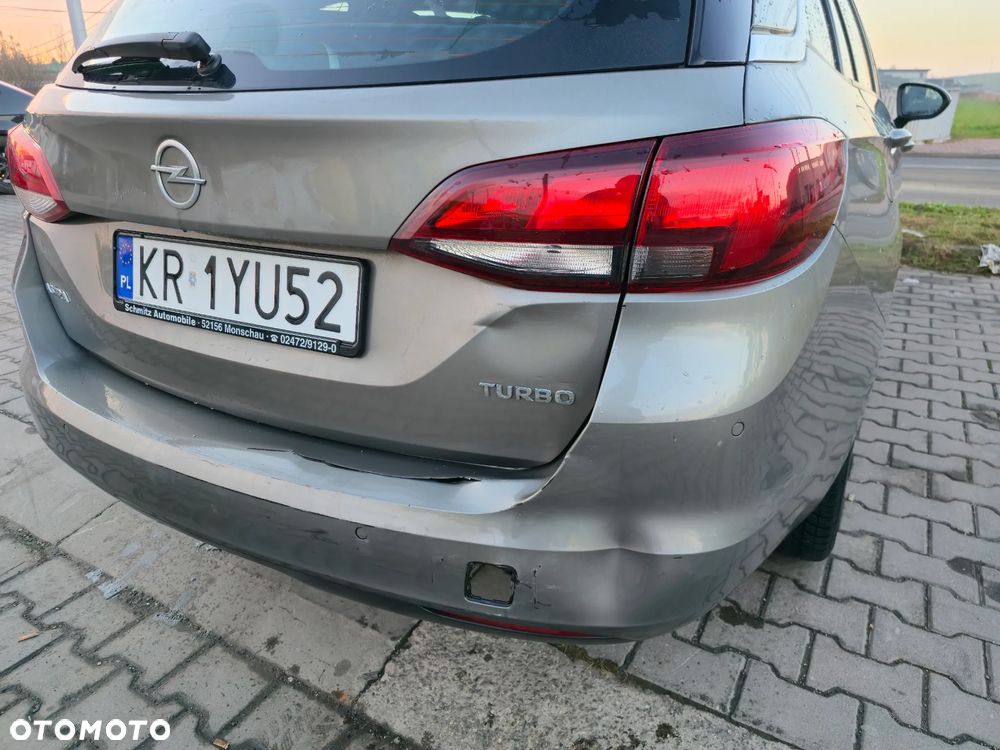 Opel Astra 1.4 T Enjoy - 9