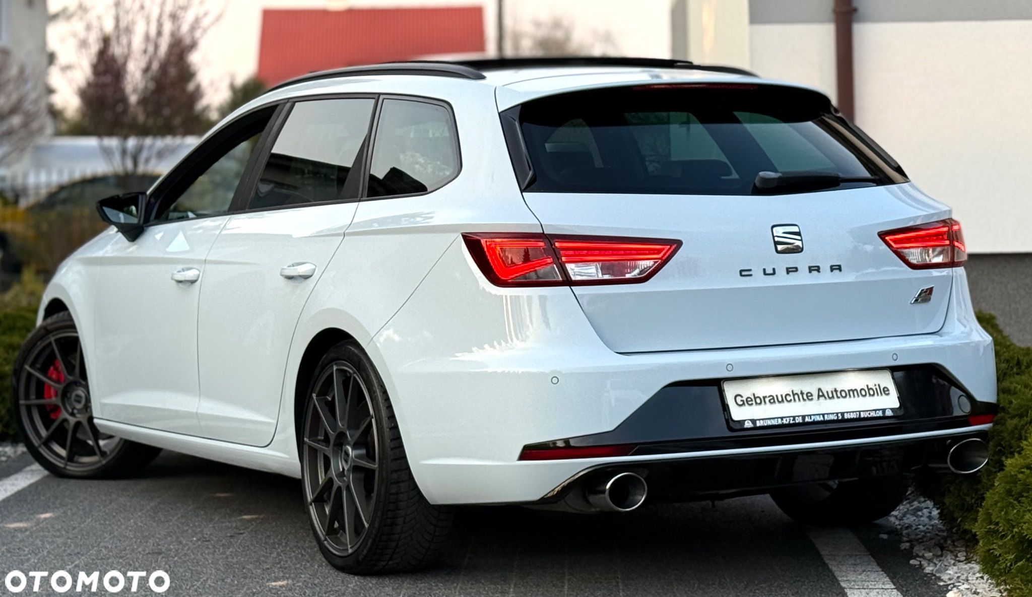 Seat Leon ST 2.0 TSI Start&Stop DSG Cupra 280 - 1