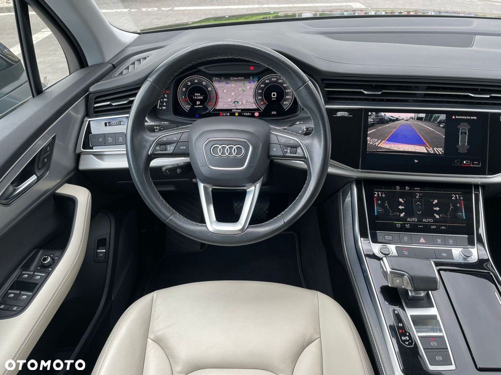 Audi Q7 - 17