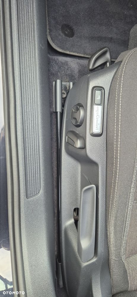 Volkswagen Passat Variant 2.0 TDI DSG (BlueMotion Technology) Comfortline - 14