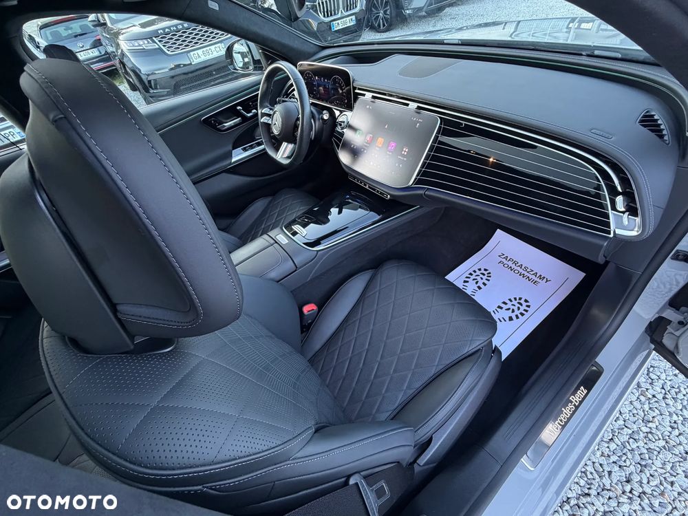 Mercedes-Benz Klasa E 400e 4Matic 9G-TRONIC AMG Line NIGHT Edition - 35