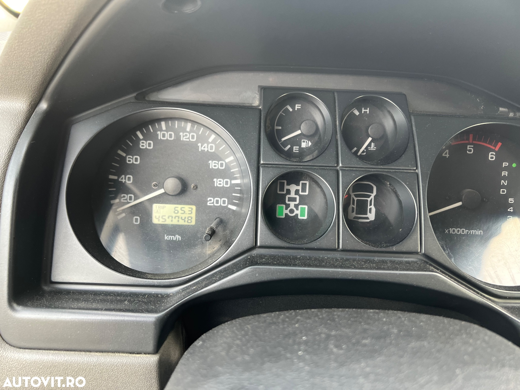 Mitsubishi Pajero SWB 3.2 DI-D GLS A/T + - 7