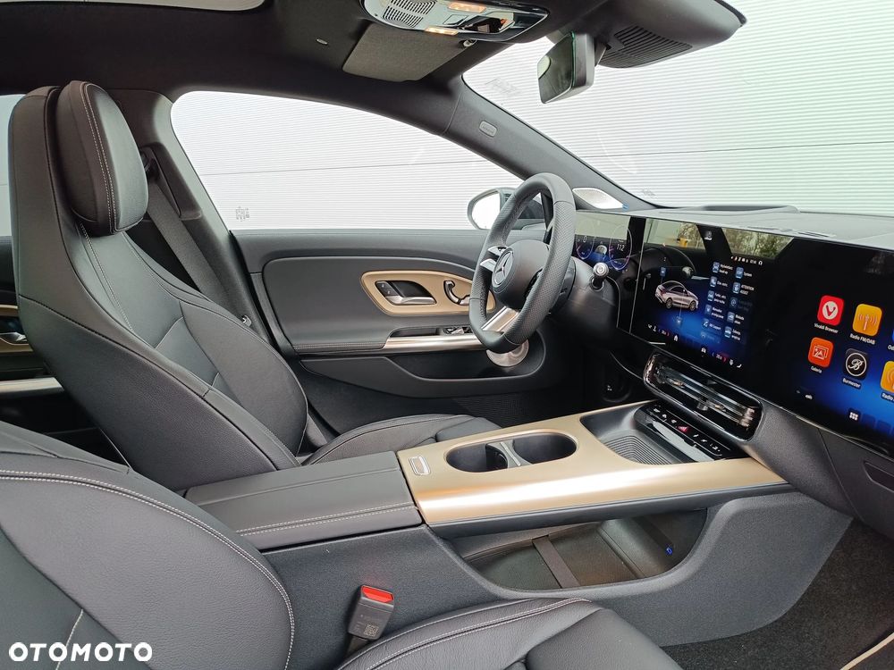 Mercedes-Benz CLA 220 mHEV 4-Matic 8G-DCT - 6